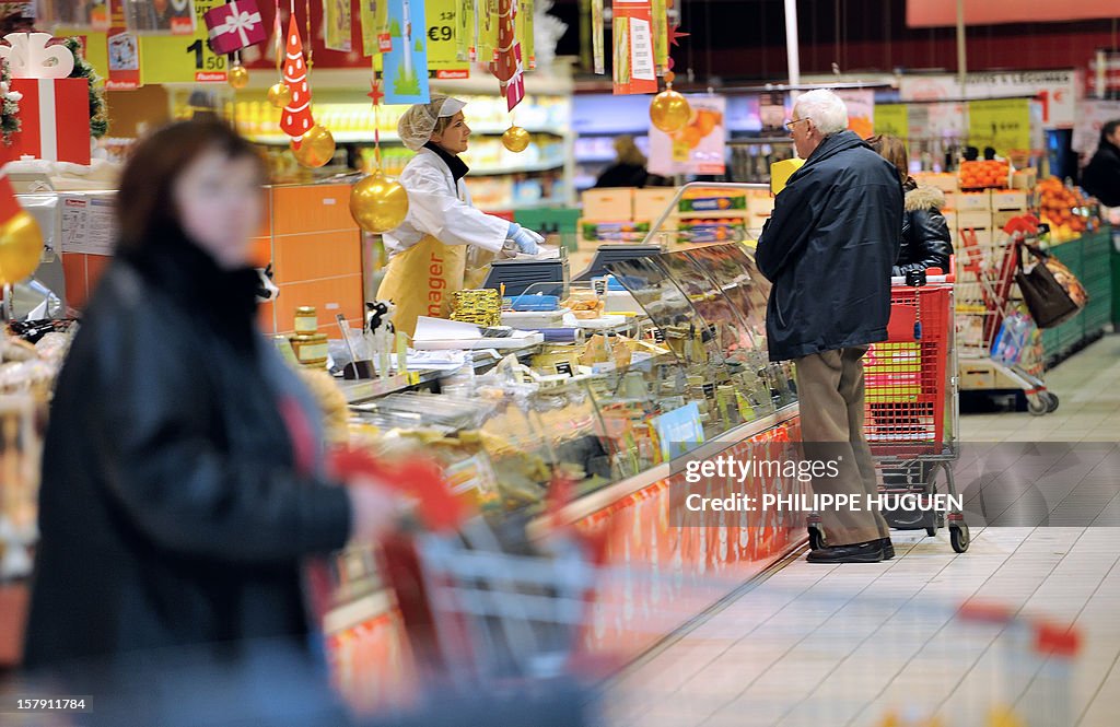 FRANCE-ECONOMY-CONSUMERISM