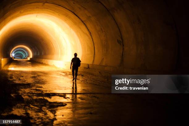 construção de metrô, túnel - túnel estrutura feita pelo homem - fotografias e filmes do acervo