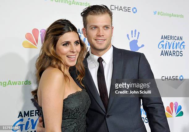 Presente and actress, Jamie-Lynn Sigler and Washington Nationals player, Cutter Dykstra arrive at the American Giving Awards presented by Chase held...