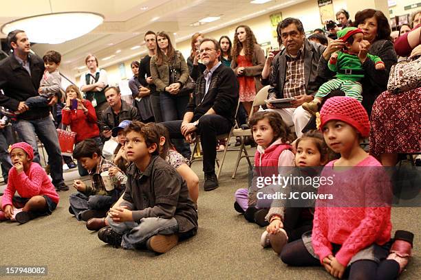 General View during a live Interactive reading event of 'ELFBOT' inside Barnes & Noble at The Americana at Brand on December 7, 2012 in Glendale,...