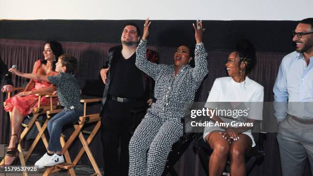 Tim Goldenberg Pictures and Photos - Getty Images
