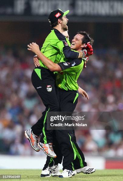 Big Bash League - Sixers v Thunder Big Bash League - Sixers v Thunder