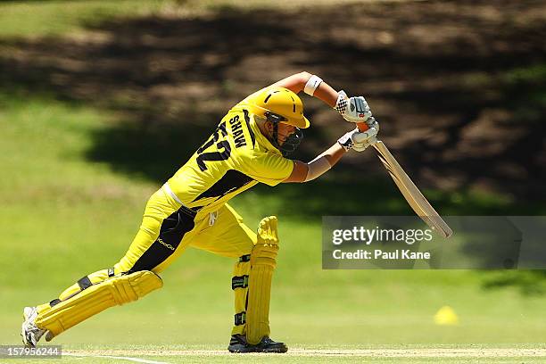 Nicola Shaw of the Fury bats during the WNCL match between the Western Australia Fury and the South Australia Scorpions at Christ Church Grammar...