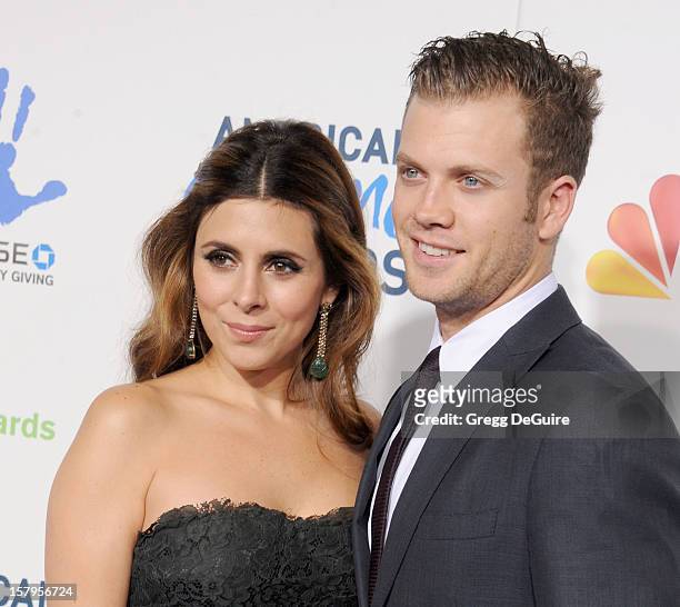 Actress Jamie-Lynn Sigler and baseball player Cutter Dykstra arrive at the 2nd Annual American Giving Awards at the Pasadena Civic Auditorium on...