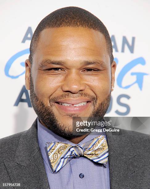 Actor Anthony Anderson arrives at the 2nd Annual American Giving Awards at the Pasadena Civic Auditorium on December 7, 2012 in Pasadena, California.