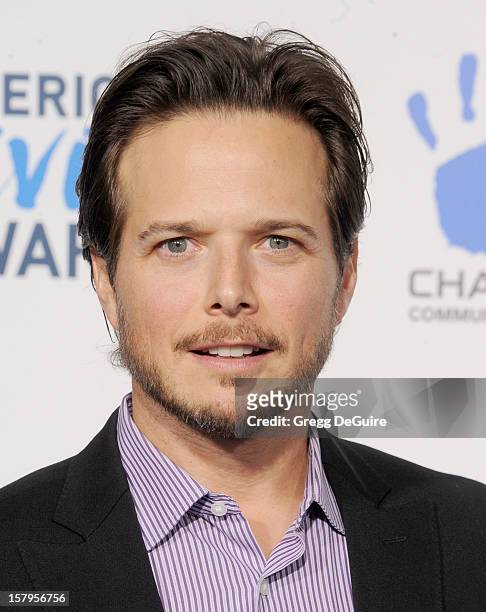 Actor Scott Wolf arrives at the 2nd Annual American Giving Awards at the Pasadena Civic Auditorium on December 7, 2012 in Pasadena, California.