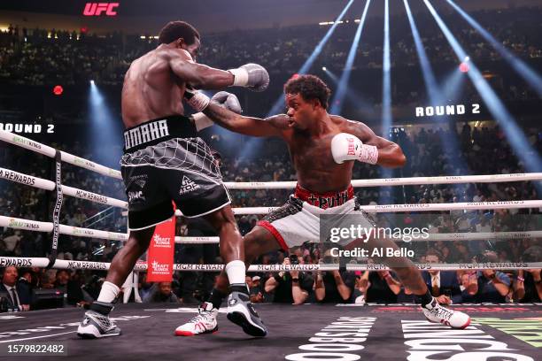 Errol Spence Jr. Punches Terence Crawford during round 2 of the World Welterweight Championship bout at T-Mobile Arena on July 29, 2023 in Las Vegas,...