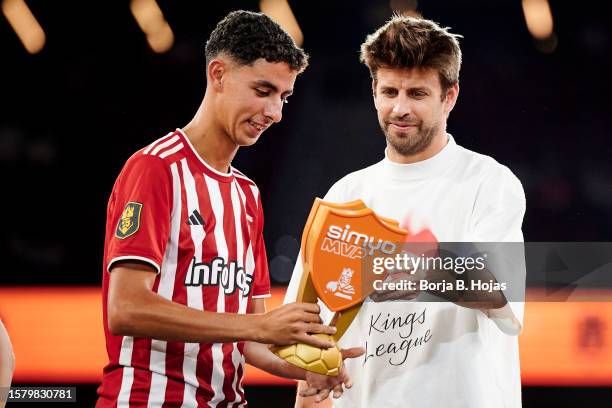 Nadir Louah of Aniquiladores receives the Season MVP Award during Kings League Finals at Civitas Metropolitano Stadium on July 29, 2023 in Madrid,...