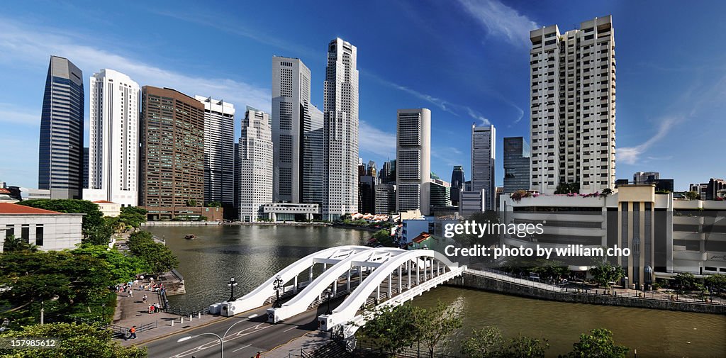 Elgin Bridge at the Singapore River