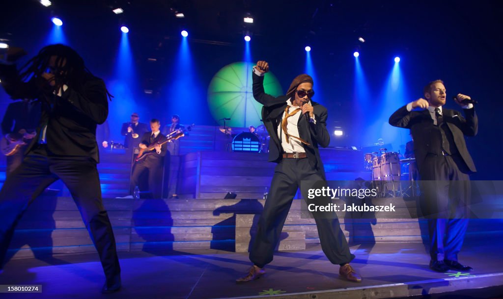 Seeed Singer Singers Delle, Boundzound and Peter Fox of the German reggae band ...