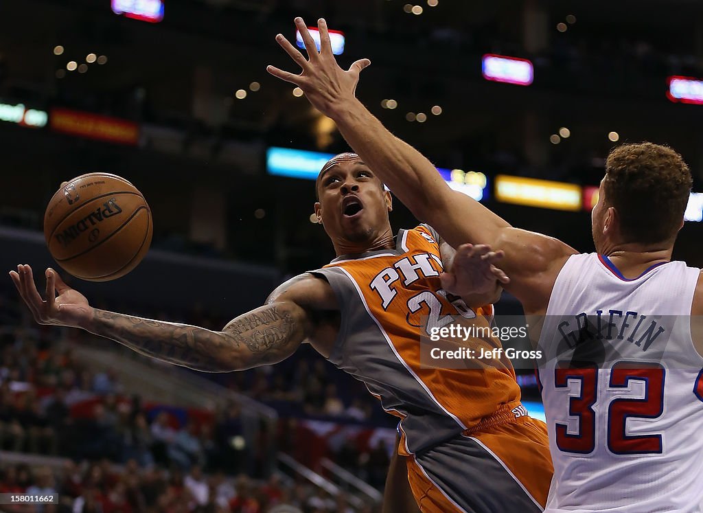 Phoenix Suns v Los Angeles Clippers