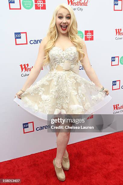 Singer RaeLynn arrives at the JCPenney 12 day holiday giving tour performance at JCPenney on December 8, 2012 in Culver City, California.