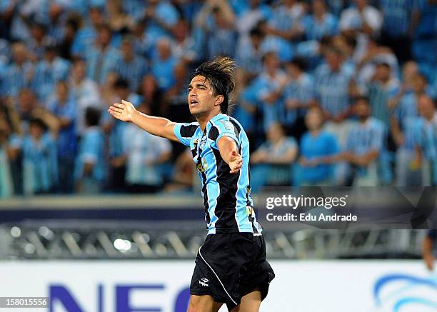 Marcelo Moreno, from Grêmio, celebrates goal during a match between Gremio and Hamburgo from Germany as part of the inauguration of Arena stadium on...