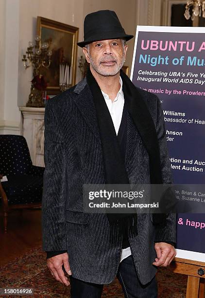 Ramon Hervey II attends the 2012 Ubuntu Africa Worlds AIDS Day Benefit at Salmagundi Arts Club on December 8, 2012 in New York City.