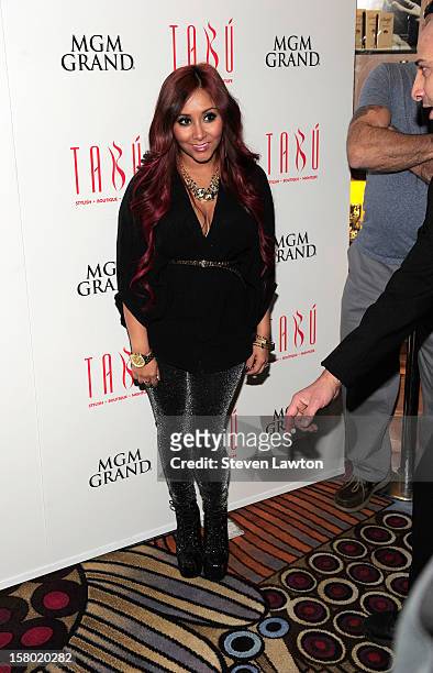Television personality Nicole "Snooki" Polizzi arrives for a post-fight party at the Tabu Ultra Lounge at the MGM Grand Hotel/Casino on December 8,...