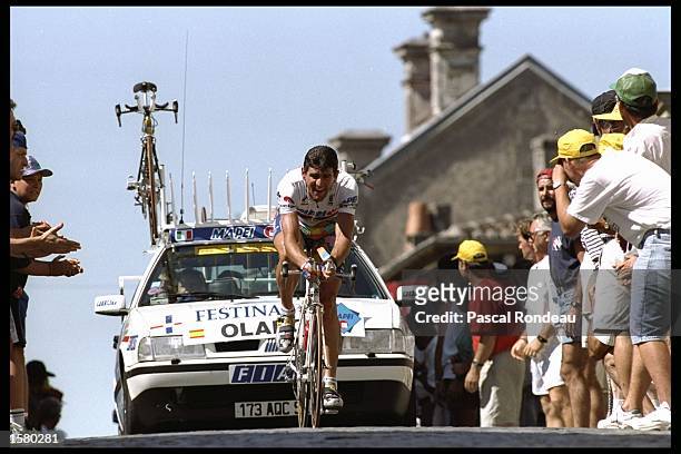 Abraham Olano of Spain the world champion during stage 20 of the Tour De France the individuel time trial form Bordeaux to Saint Emilion Mandatory...