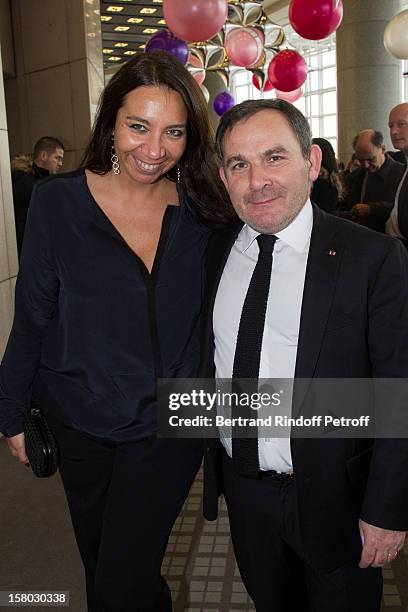 Attorney Francis Szpiner and his wife Scarlett pose before the Don Quichotte Ballet Hosted By 'Reve d'Enfants' Association and AROP at Opera Bastille...