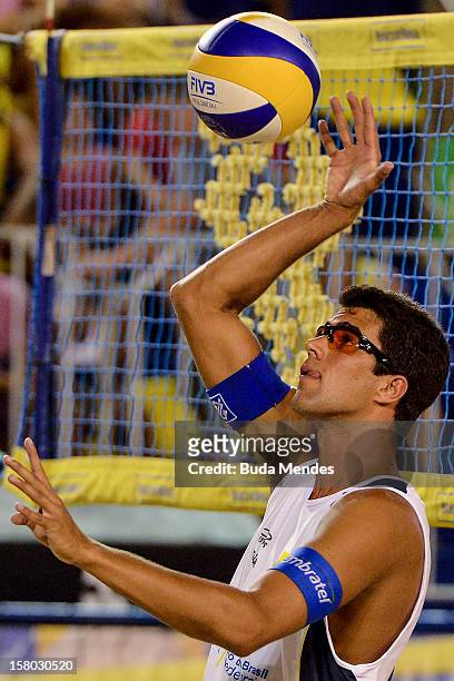 Vitor in action during a beach volleyball match as part of the 6th stage of the season 2012/2013 Circuit Bank of Brazil at Copacabana Beach on...