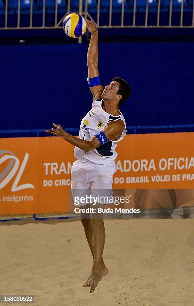 Vitor in action during a beach volleyball match as part of the 6th stage of the season 2012/2013 Circuit Bank of Brazil at Copacabana Beach on...