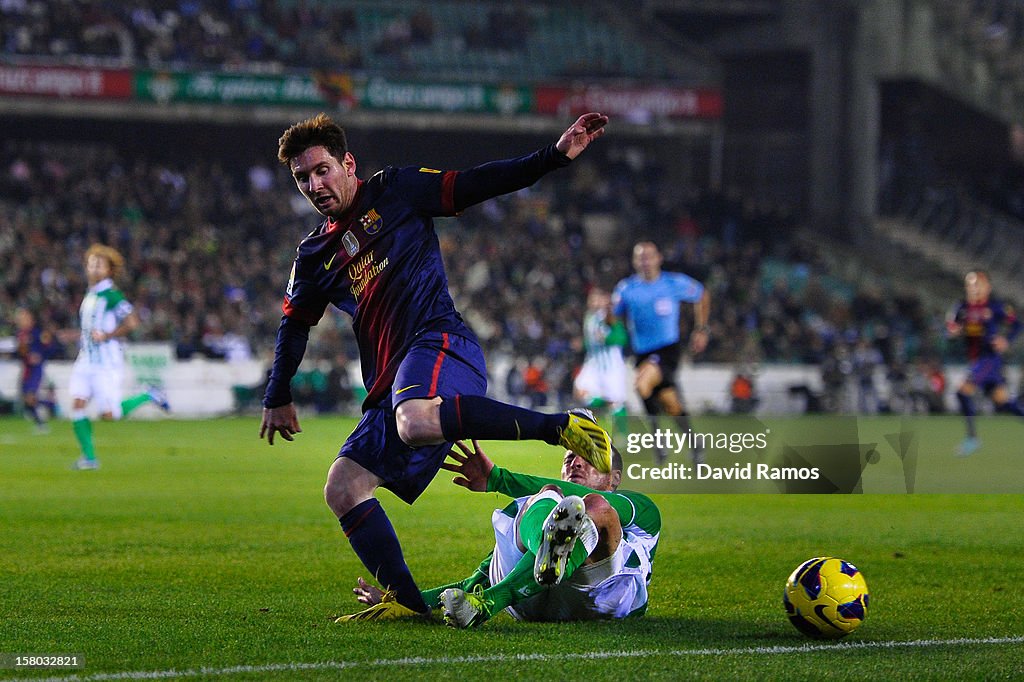 Real Betis Balompie v FC Barcelona - La Liga