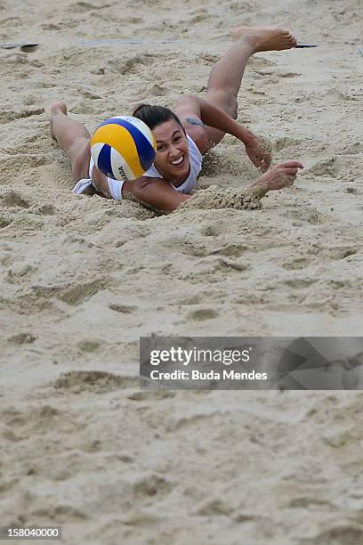 Maria Clara in action during a beach volleyball match against the 6th stage of the season 2012/2013 Circuit Bank of Brazil at Copacabana Beach on...