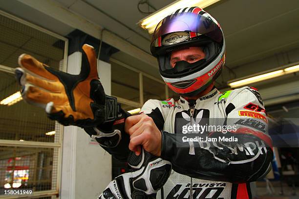 Mario Dominguez puts his gloves during the Racing Bike Capital Grand Prix at Hermanos Rodriguez Race Track on December 9, 2012 in Mexico City, Mexico