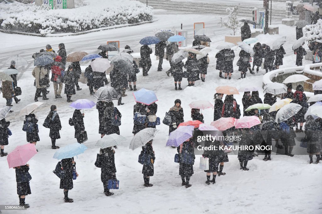 TOPSHOT-JAPAN-WEATHER-REPORT