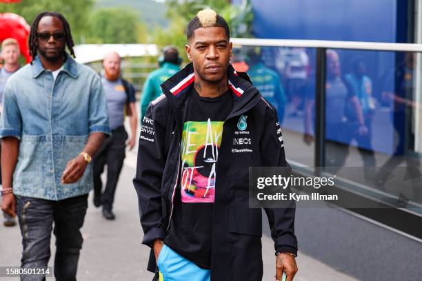 Cuddy Rapper 670 Kid Cudi Fashion Stock Photos, High-Res Pictures, and Images ...