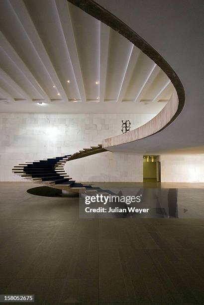 Ministry of Foreign Affairs Brasilia Architect: Oscar Niemeyer 1962 Landscape, indoor- &amp; roof-gardens: Roberto Burle Marx