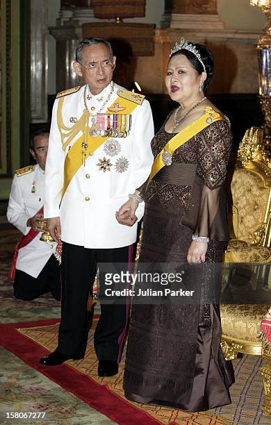 Banquet For Foreign Monarchs & Royal Guests At The Chakri Maha Prasat Throne Hall, Hosted By Thai King Bhumibol Adulyadej, During The Celebrations To...