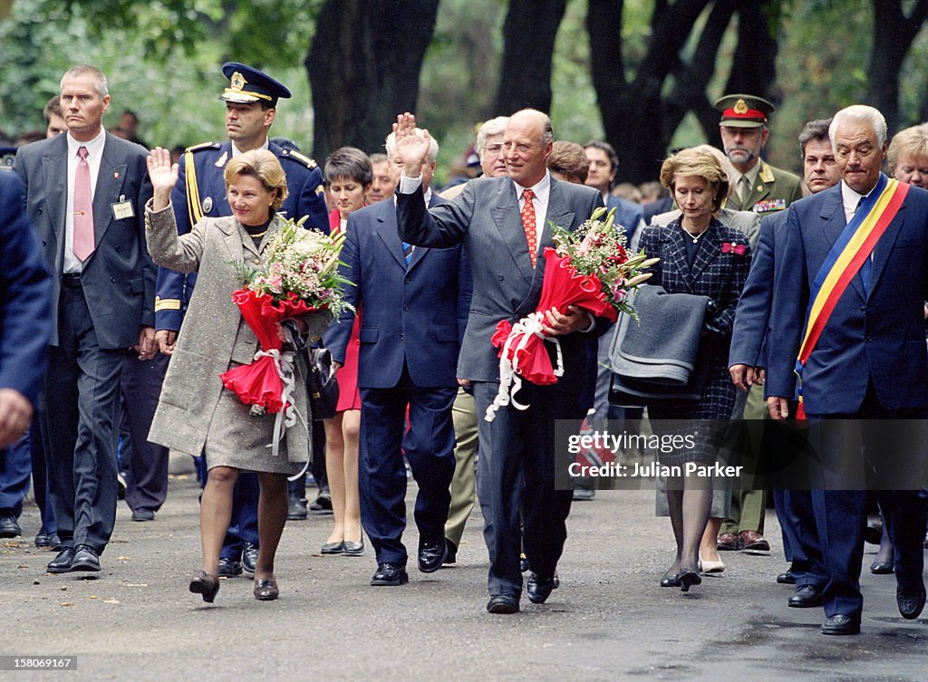 King Harald, And Queen Sonja Of Norway, State Visit To Romania 1999