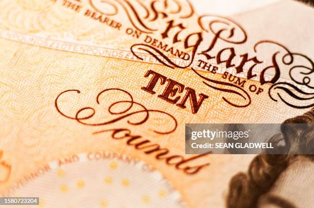 ten pound note close-up - number 10 stock pictures, royalty-free photos & images