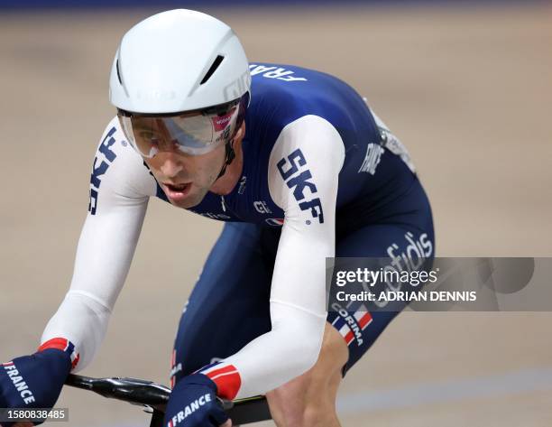 France's Benjamin Thomas takes part in the men's Elite Omnium Scratch Race at the Sir Chris Hoy velodrome during the UCI Cycling World Championships...