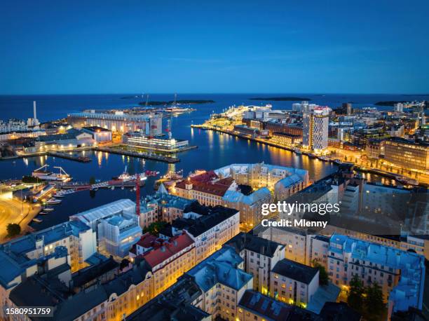 helsinki cityscape at night in summer aerial twilight view finland - 赫爾辛基 個照片及圖片檔