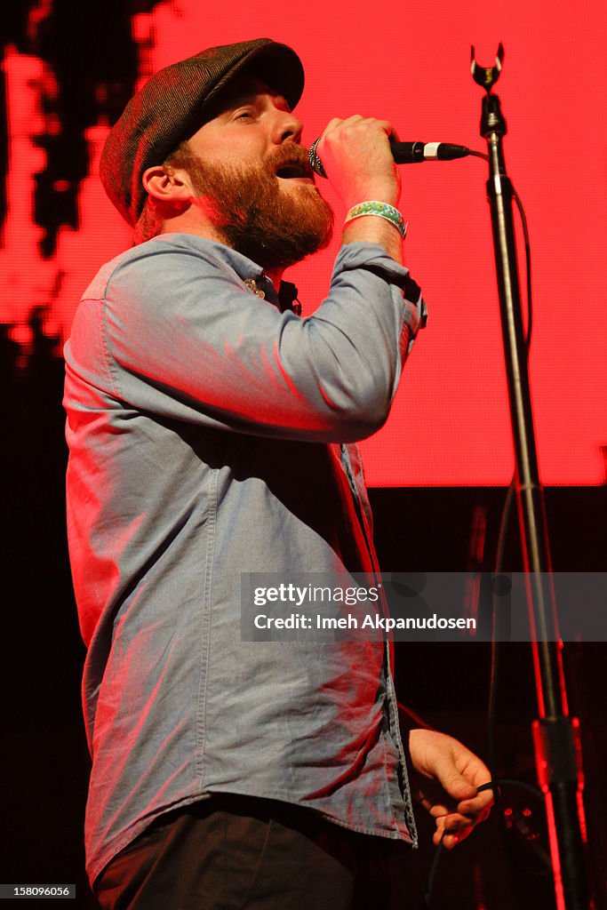23rd Annual KROQ Almost Acoustic Christmas - Night 2