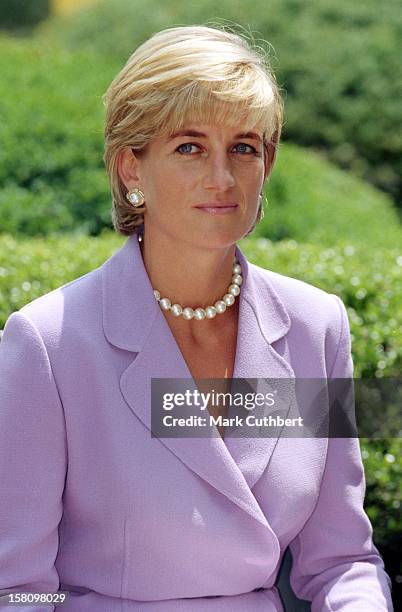 Diana, The Princess Of Wales Visits Washington, Usa.Anti-Landmines Speech At The Red Cross Headquarters .