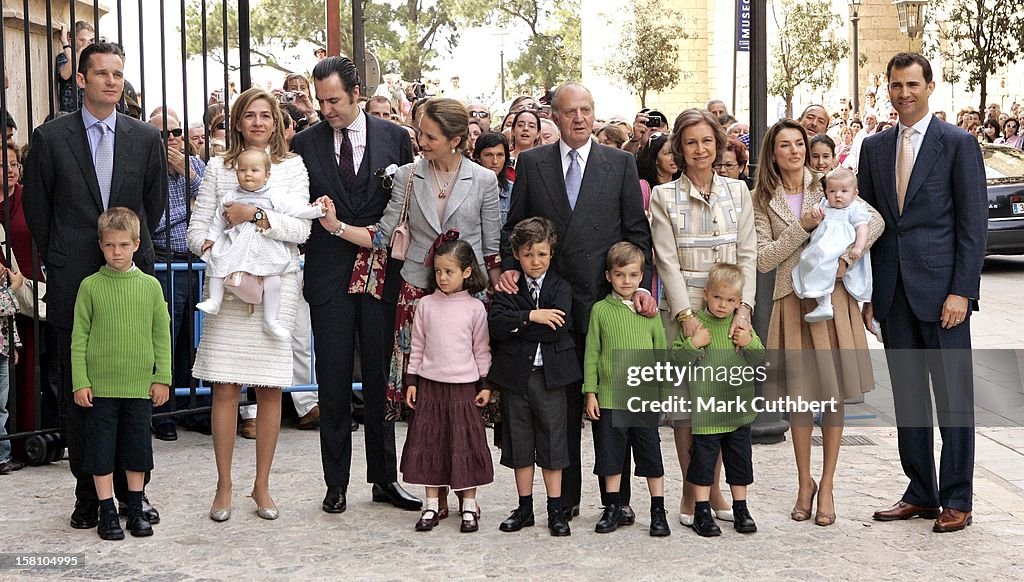 The Spanish Royal Family Attend An Easter Service At Palma Cathedral