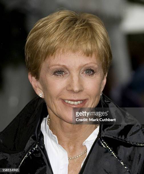 Anne Robinson Arrives At A Garden Party Held By David Frost Each Year Near His London Home.