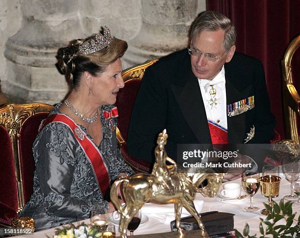 King Harald, Queen Sonja, Crown Prince Haakon & Crown Princess Mette-Marit Of Norway Visit The United Kingdom.Banquet At London'S Guildhall, Attended...