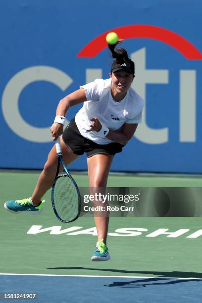 Jessica Pegula of the United States returns a shot while practicing with Coco Gauff during Day 2 of the Mubadala Citi DC Open at Rock Creek Tennis...