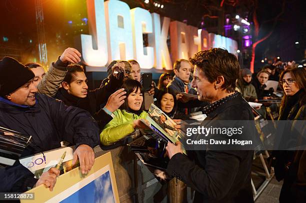 Tom Cruise attends the world premiere of "Jack Reacher" at The Odeon Leicester Square on December 10, 2012 in London, England.