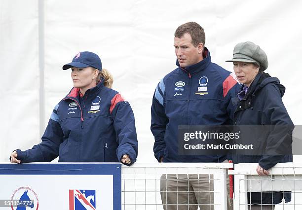 Peter Phillips And His Pregnant Wife Autumn With Princess Anne At The Gatcombe Festival Of Eventing At Gatcombe Park, Gloucestershire.