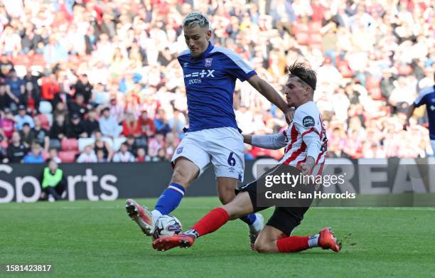 Dennis Cirkin of Sunderland tries to cross the ball during the Sky Bet Championship match between Sunderland and Ipswich Town at Stadium of Light on...