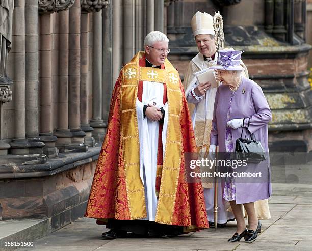 Hm Queen Elizabeth Ll, Colonel-In-Chief, The Royal Mercian And Lancastrian Yeomanry, Attends The Regiment'S Homecoming Parade At Lichfield Cathedral...