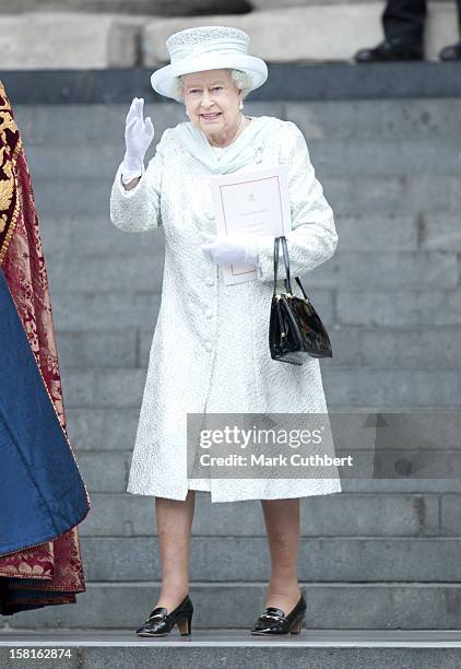 Hm Queen Elizabeth Ll Attending A National Service Of Thanksgiving At St Paul's Cathedral In London As Part Of The Diamond Jubilee Celebrations.