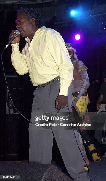 Mandawuy Yunupingu performs live on stage with the band Yothu Yindi at the 6th Annual Deadly Awards at City Live on October 22, 2000 in Sydney,...