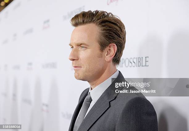 Actor Ewan McGregor attends the Los Angeles premiere of Summit Entertainment's "The Impossible" at ArcLight Cinemas Cinerama Dome on December 10,...