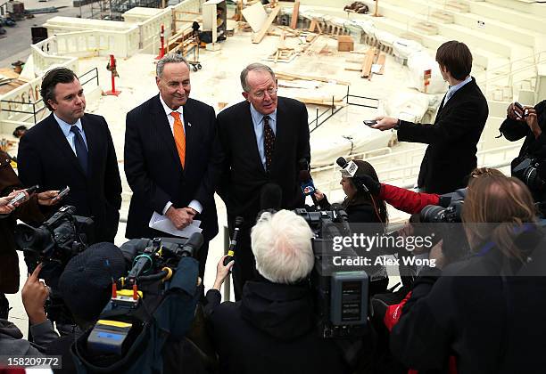 Chairman and Vice Chairman of the Joint Congressional Committee on Inaugural Ceremonies, U.S. Senators Charles Schumer and Lamar Alexander , and...