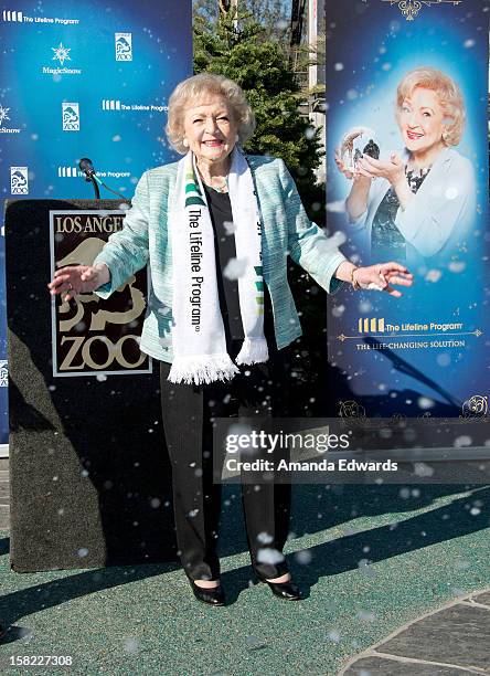 The Lifeline Program spokesperson Betty White hosts the "White Hot" Holiday Event at The Los Angeles Zoo on December 11, 2012 in Los Angeles,...