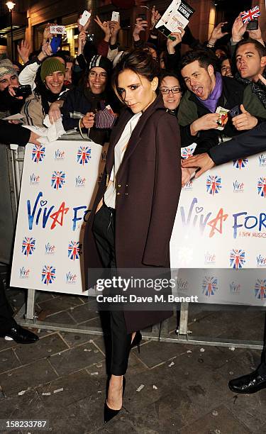 Victoria Beckham arrives at the Gala Press Night performance of 'Viva Forever' at the Piccadilly Theatre on December 11, 2012 in London, England.